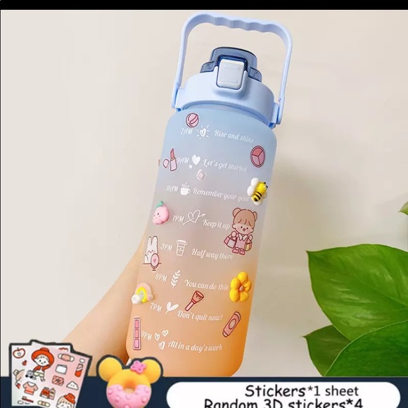 Water bottles (not glass) - Picture 6 of 8